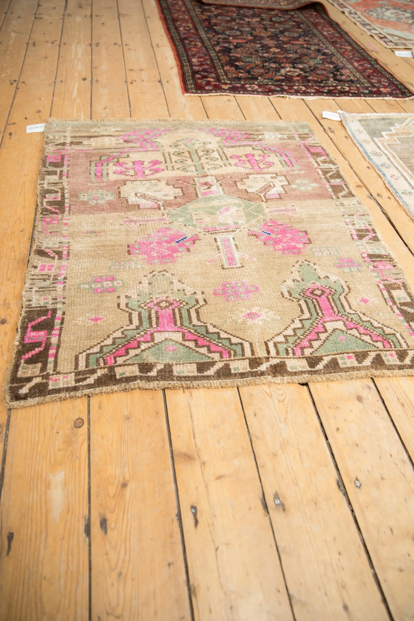 3x3.5 Vintage Distressed Kars Square Rug