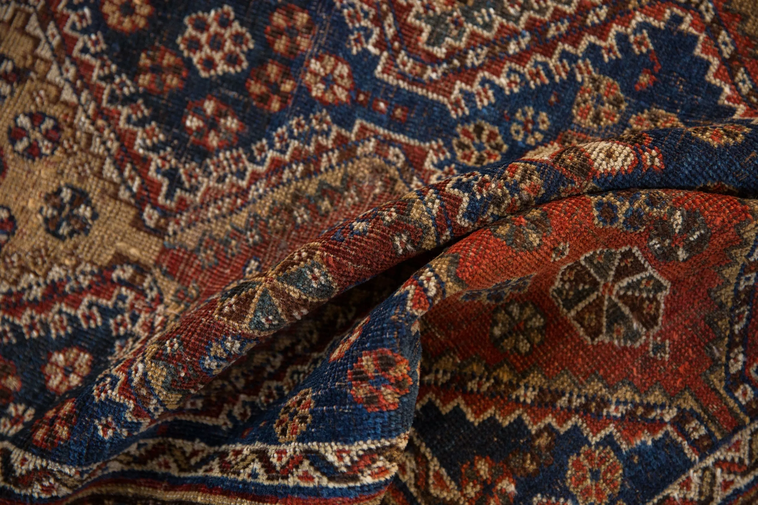4x4.5 Antique Qashqai Square Rug