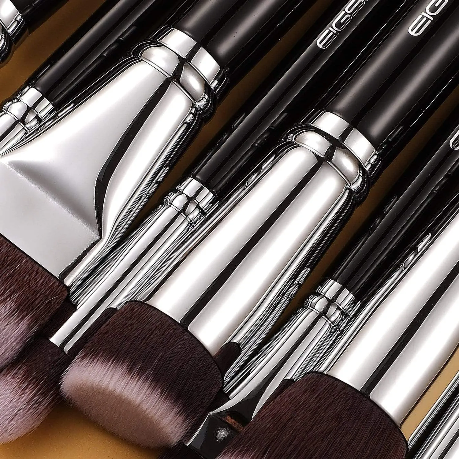 8 PCS SCULPT AND BLEND BRUSH KIT - BRIGHT SILVER