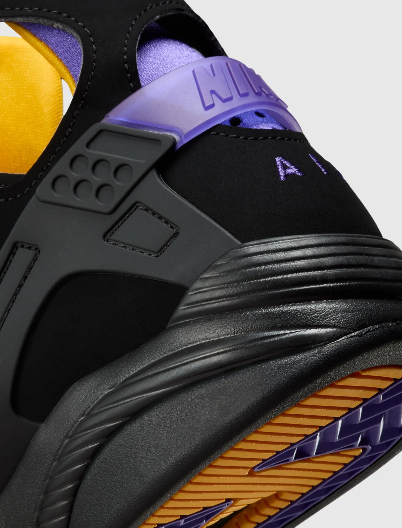 AIR FLIGHT HUARACHE "LAKERS AWAY"