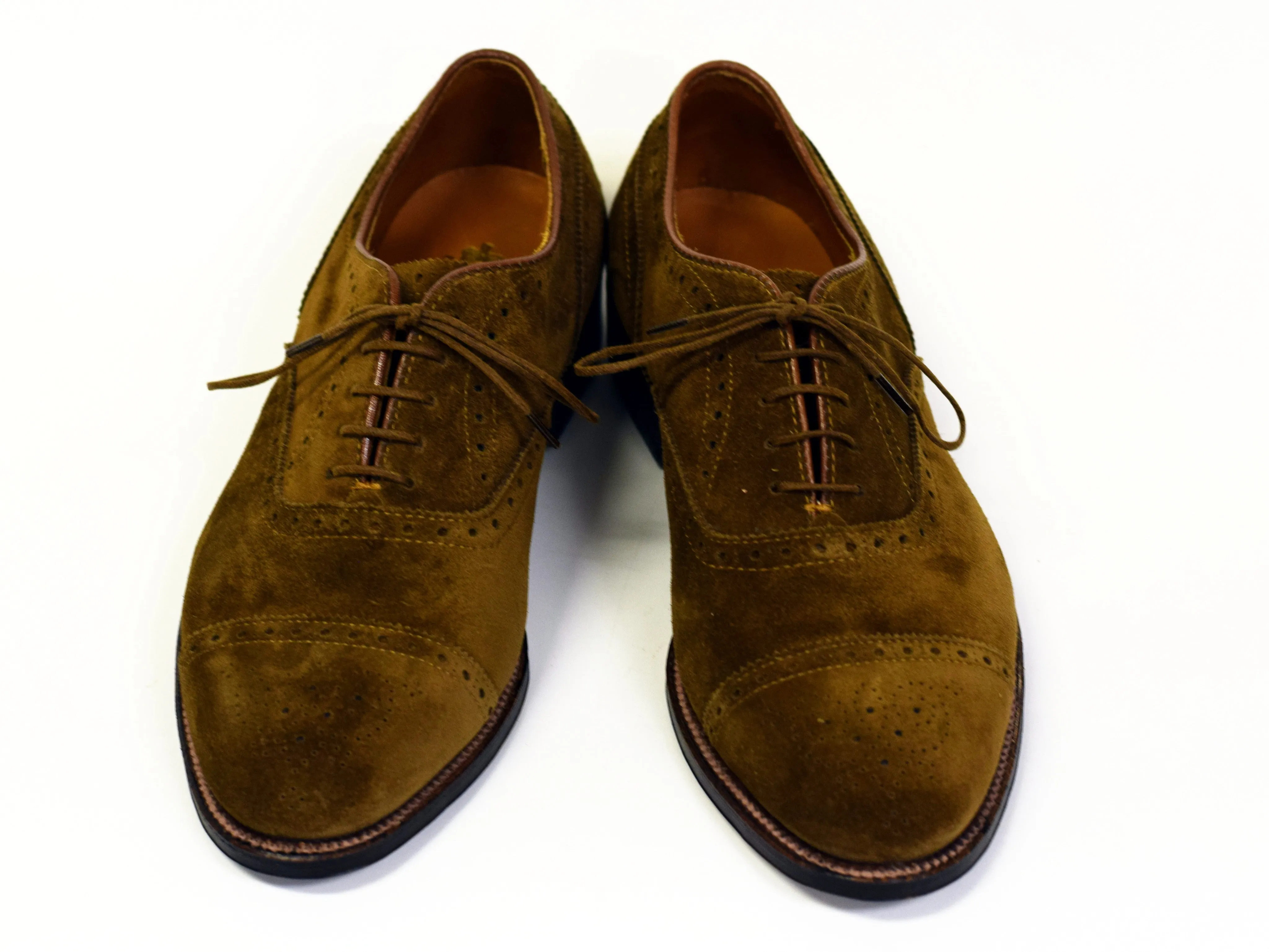 Alden 51670F Snuff Suede Medallion Tip Balmoral