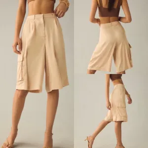 Anthropologie Hutch Women’s Size Medium Neutral Beige Pleated Utility Shorts NWT