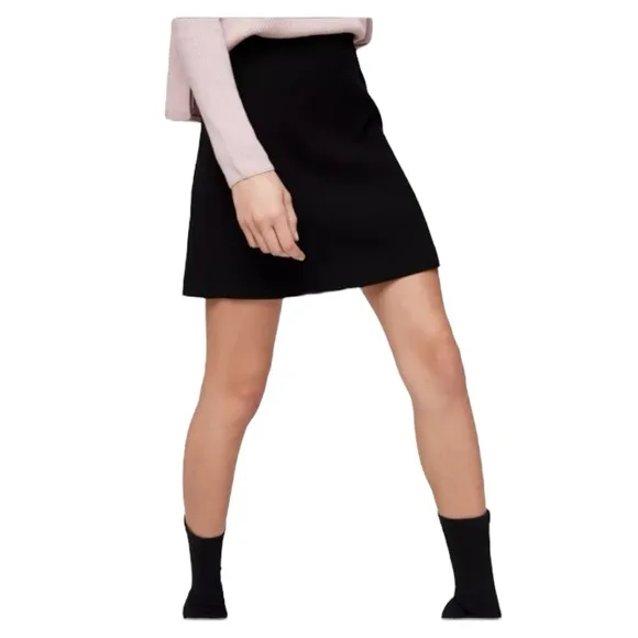 BABATON | NWT! $110 Aritzia Hopper Suede A-line Mini Skirt in Black, Size 4