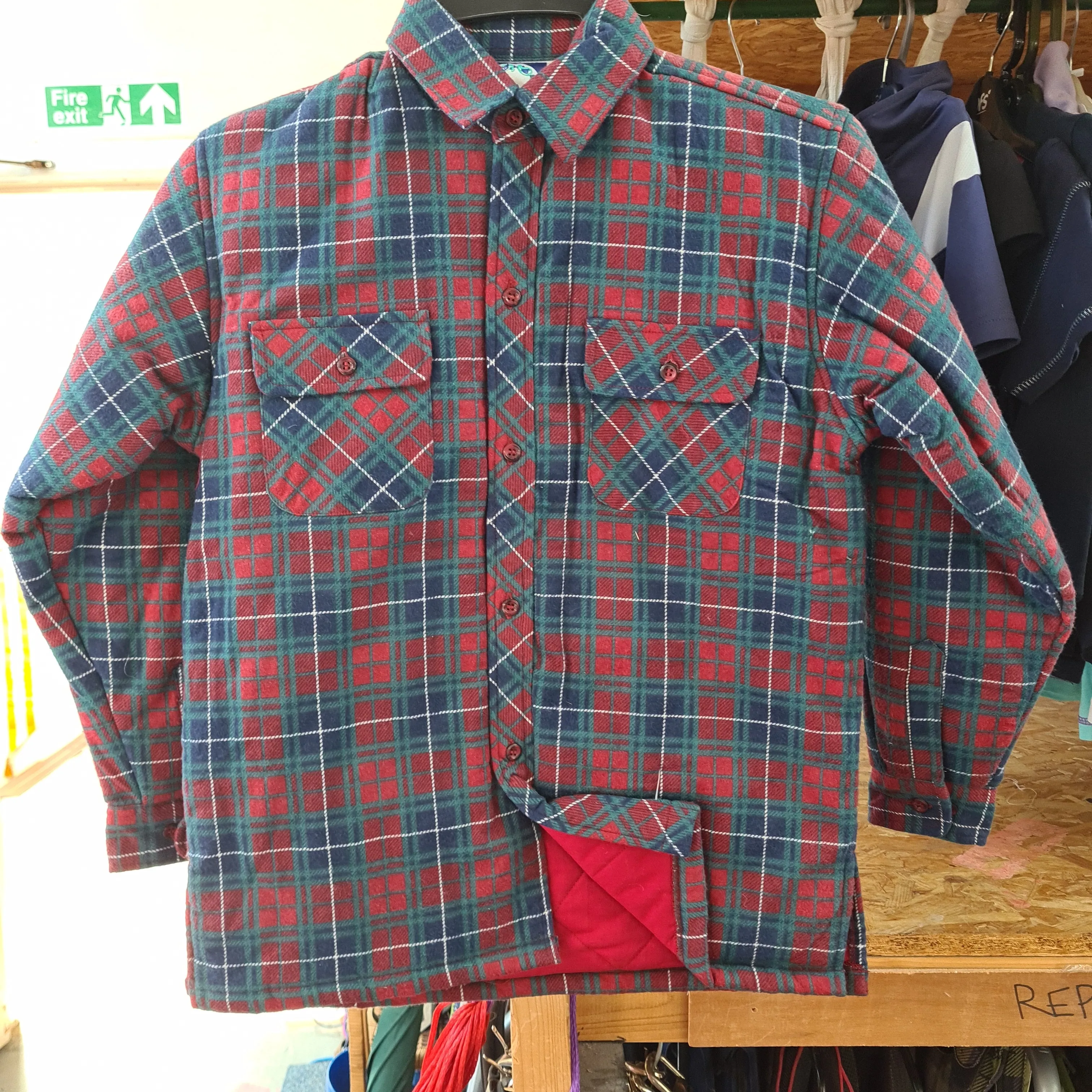 Boys green checked thick quilted shirt long sleeve FREE POSTAGE 🟢