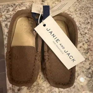 Brand New Loafer/Moc Janie and Jack  Baby/Toddler Size 4 Perfect for Holidays!