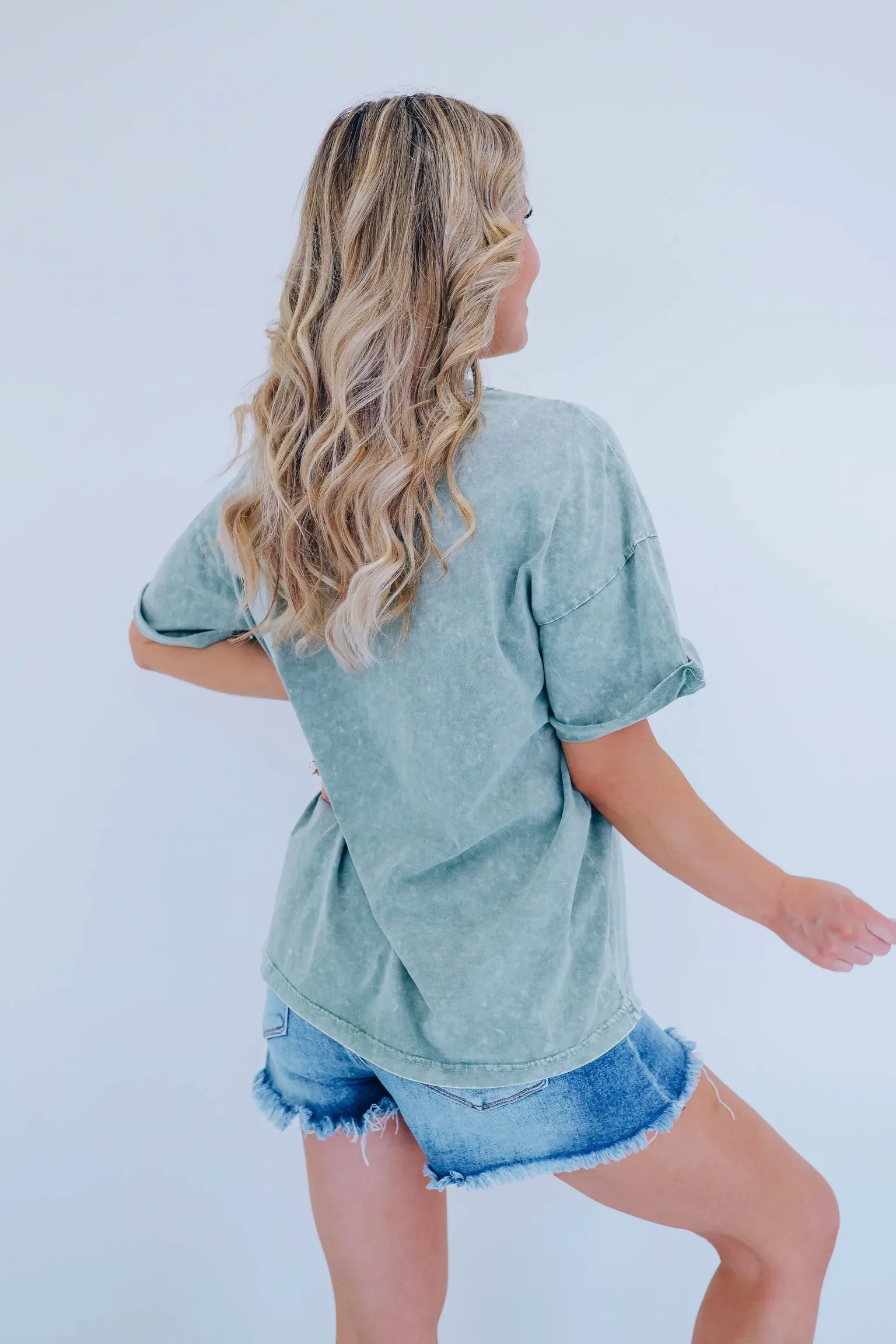 Butterfly Acid Washed Graphic Tee - Green