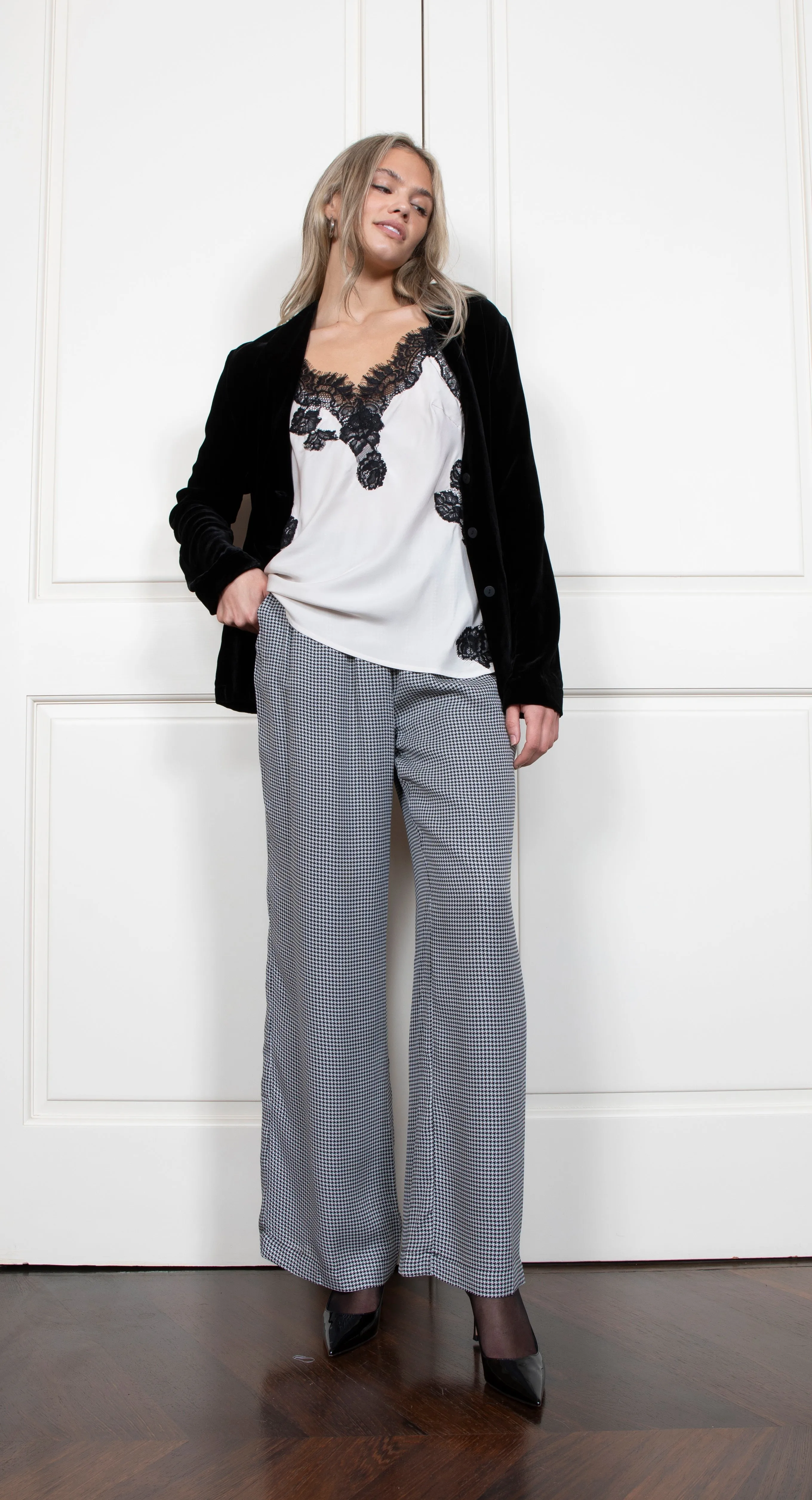 Camile Houndstooth Wide Leg Pant