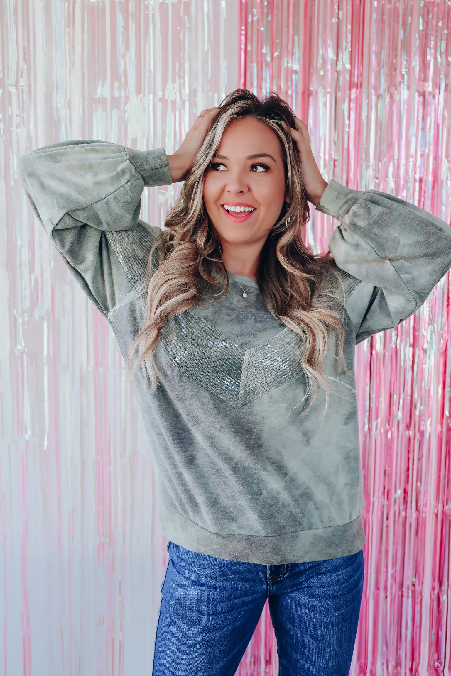 Chevron Sparkling Sweatshirt - Olive