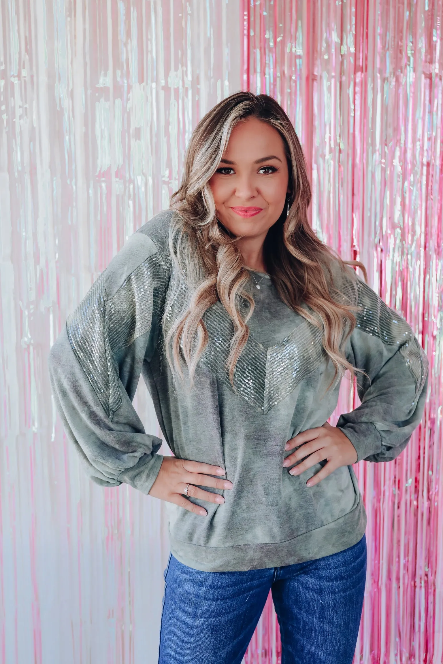 Chevron Sparkling Sweatshirt - Olive