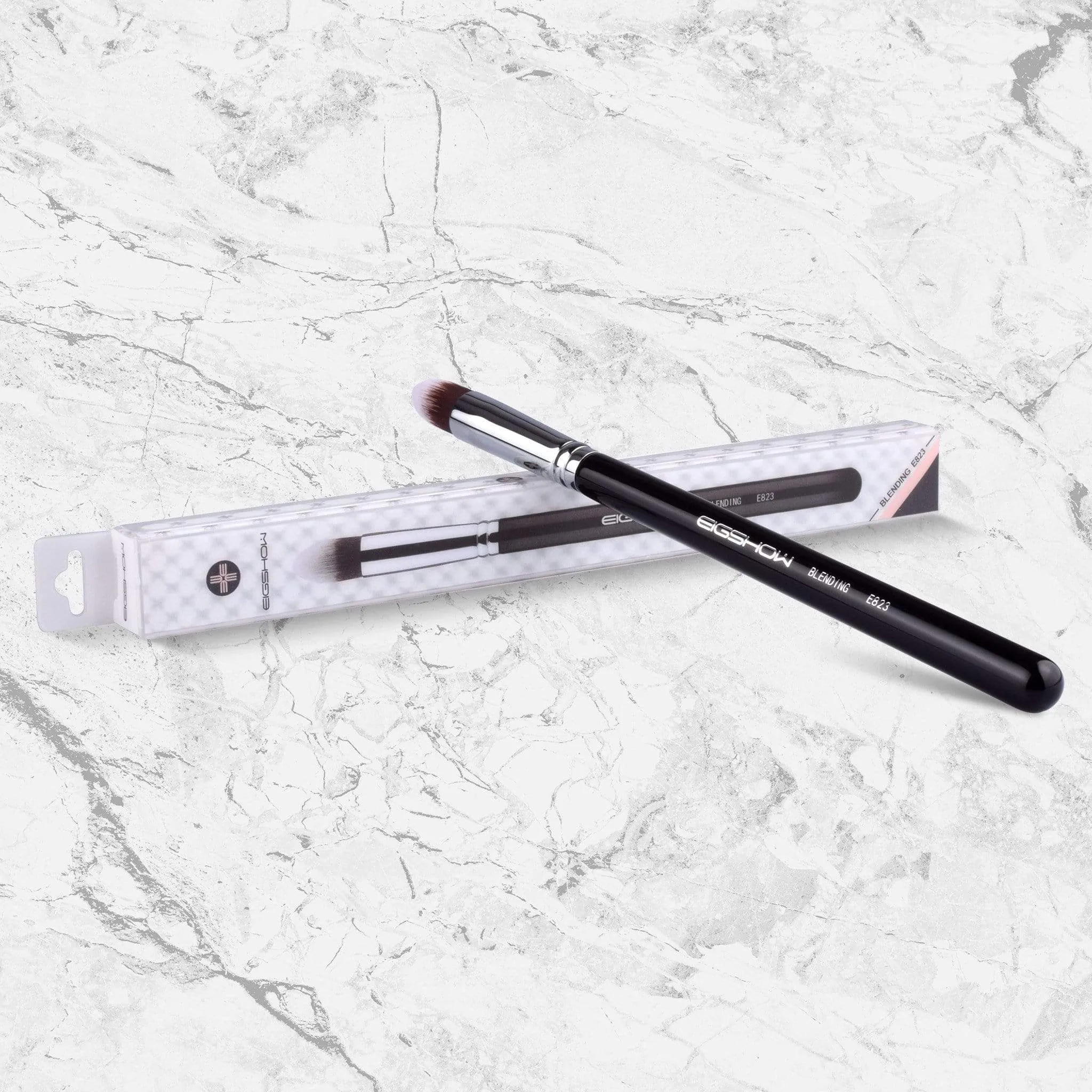 E823 - BLENDING BRUSH