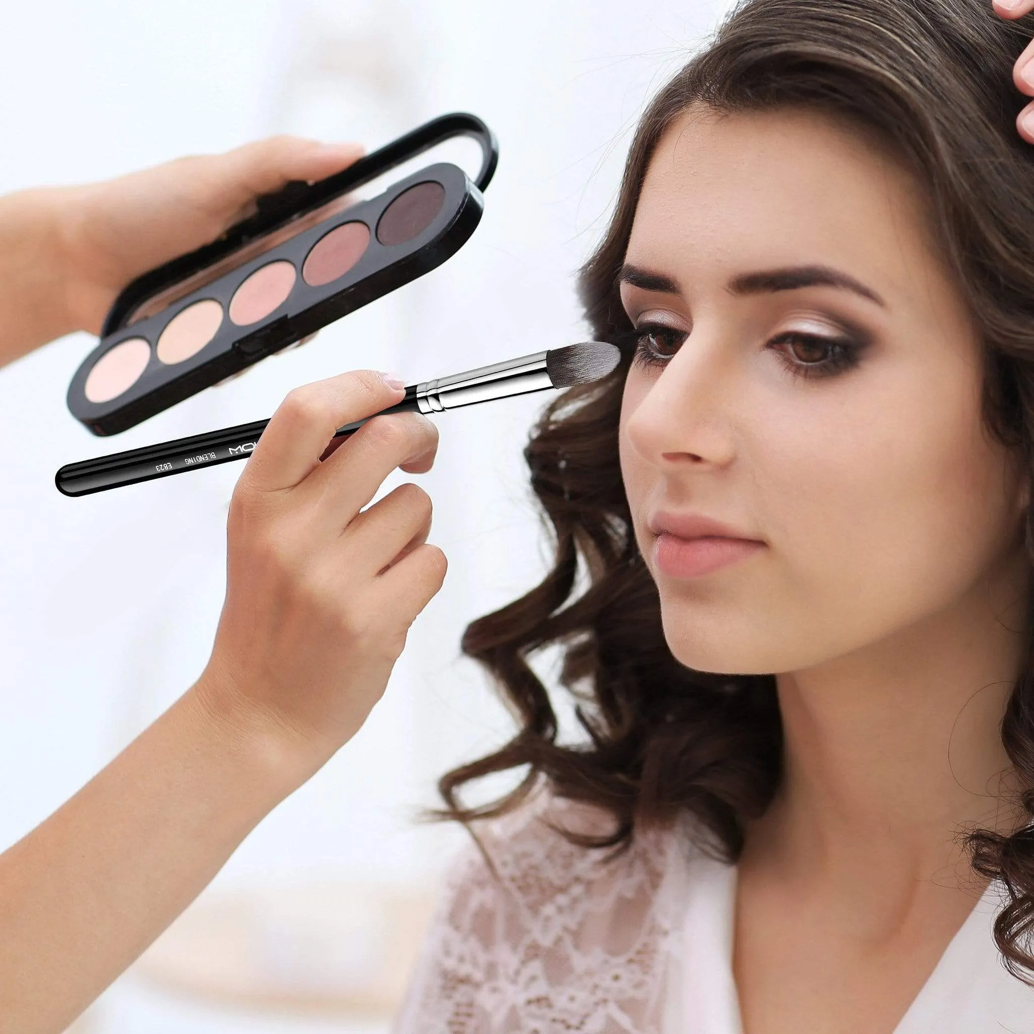E823 - BLENDING BRUSH