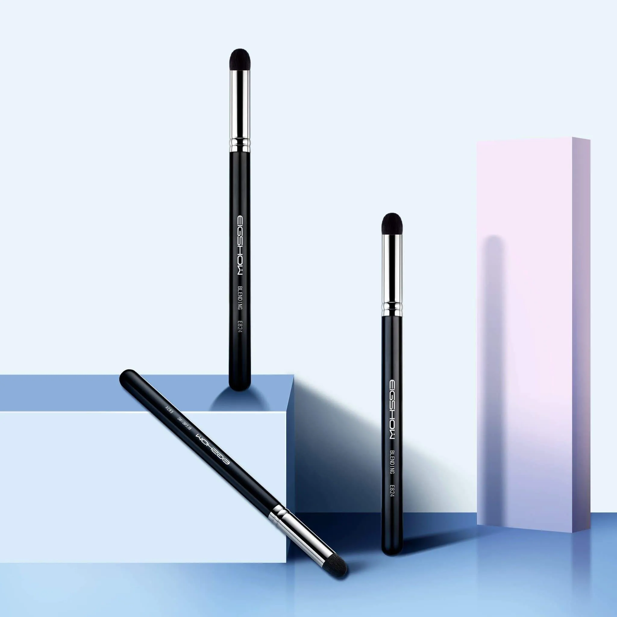 E824 - BLENDING BRUSH