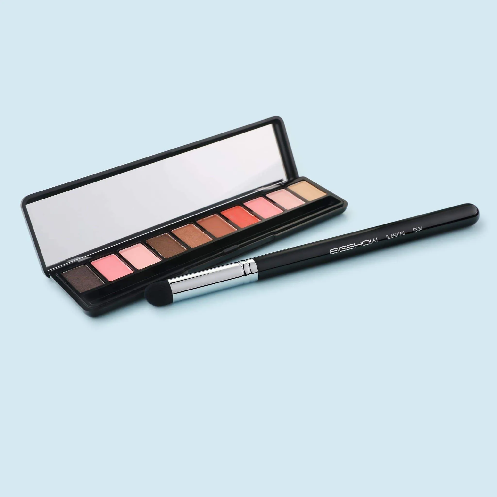E824 - BLENDING BRUSH