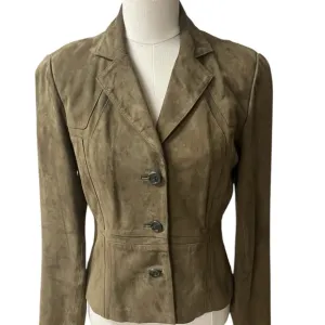 Elements by Vakko buttery soft suede mossy green tailored jacket in size medium