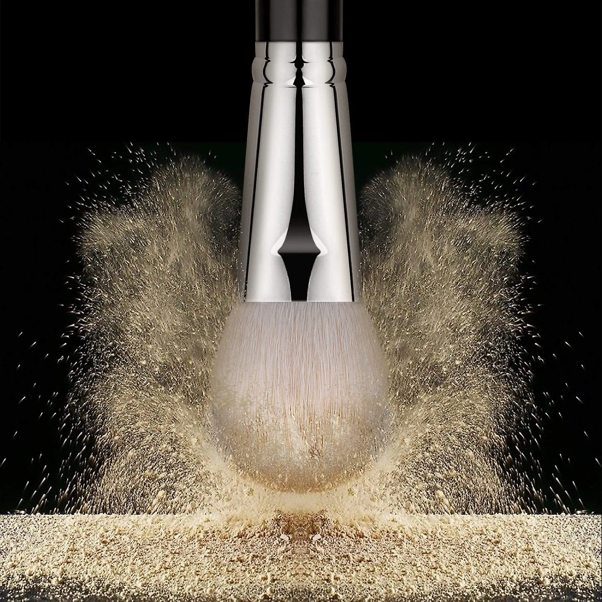 F605 - BLUSH BRUSH