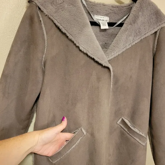 For the Republic Long Length Faux Suede Fur Lined Coat with Hood Gray Size Small