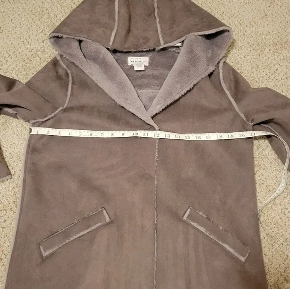 For the Republic Long Length Faux Suede Fur Lined Coat with Hood Gray Size Small