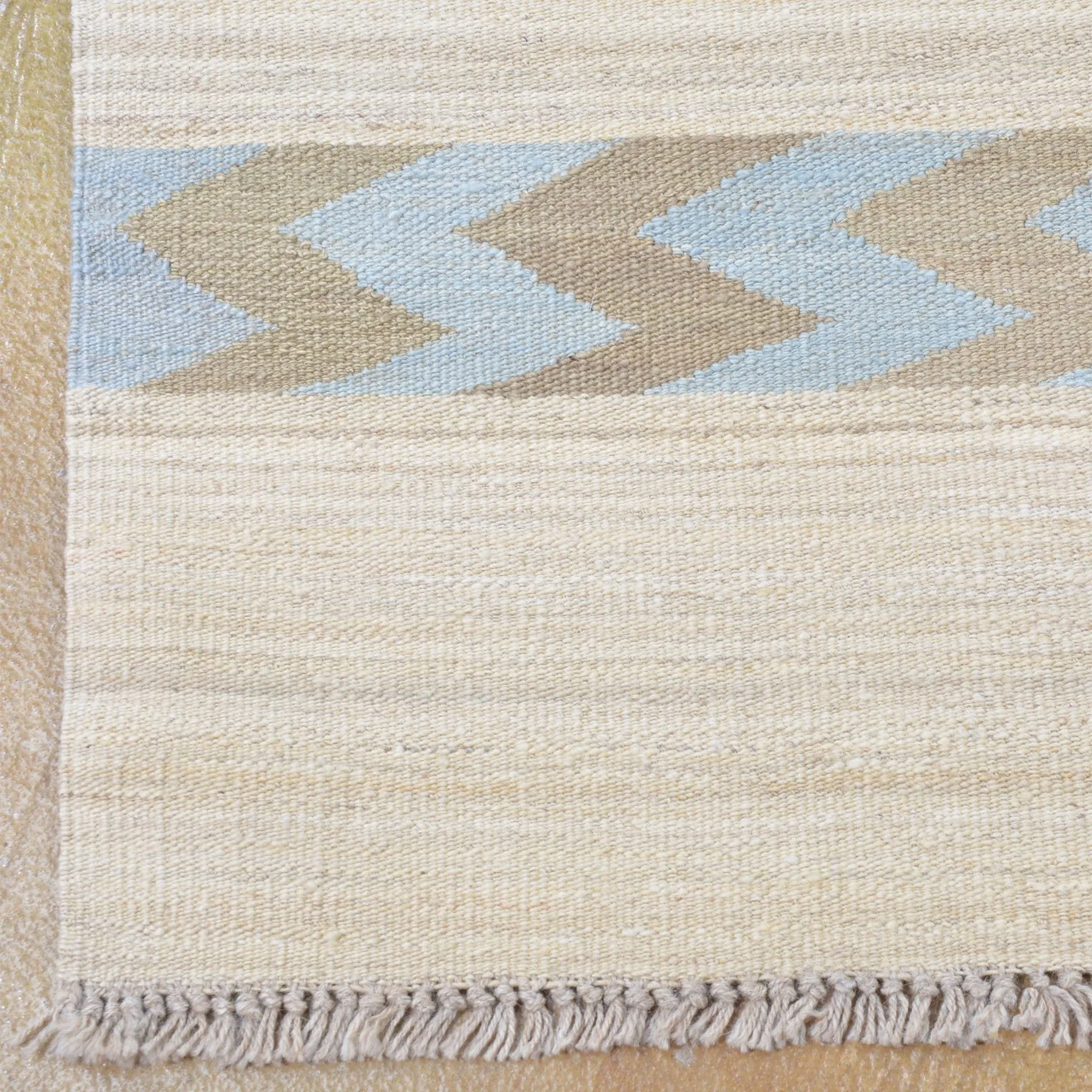 Hand-Woven Southwestern Reversible Kilim Wool Rug (Size 5.0 X 7.10) Brrsf-6183