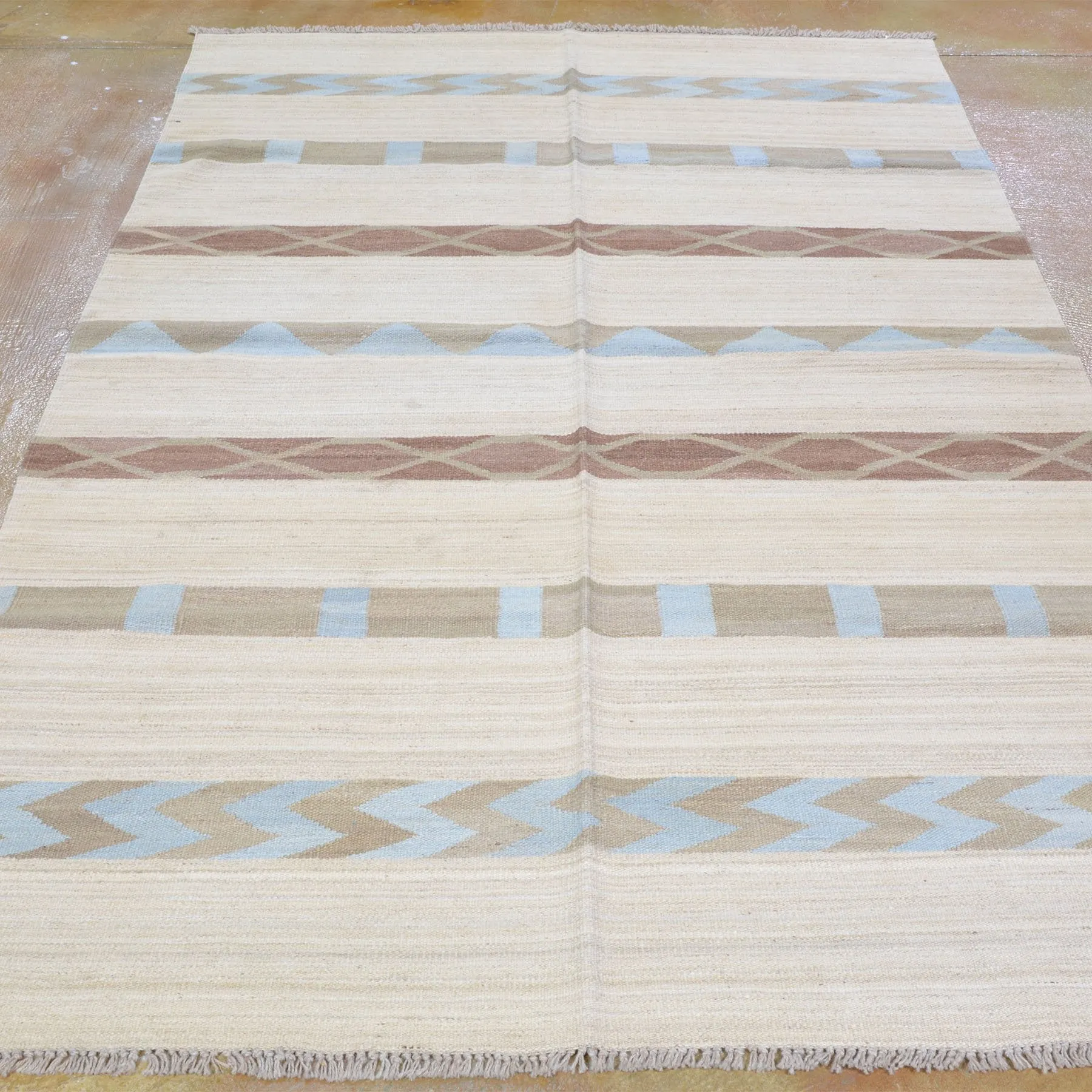 Hand-Woven Southwestern Reversible Kilim Wool Rug (Size 5.0 X 7.10) Brrsf-6183