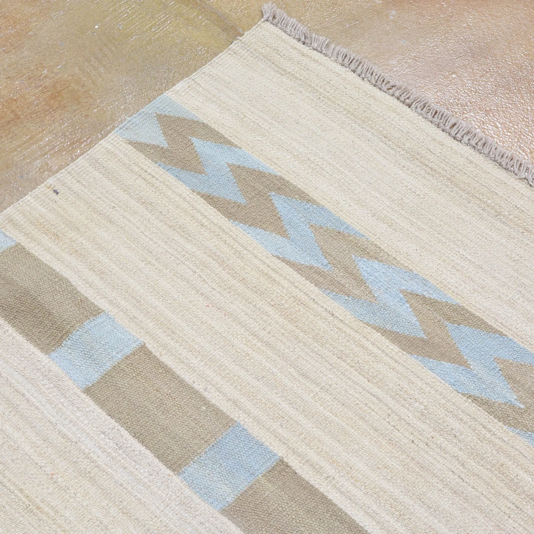 Hand-Woven Southwestern Reversible Kilim Wool Rug (Size 5.0 X 7.10) Brrsf-6183