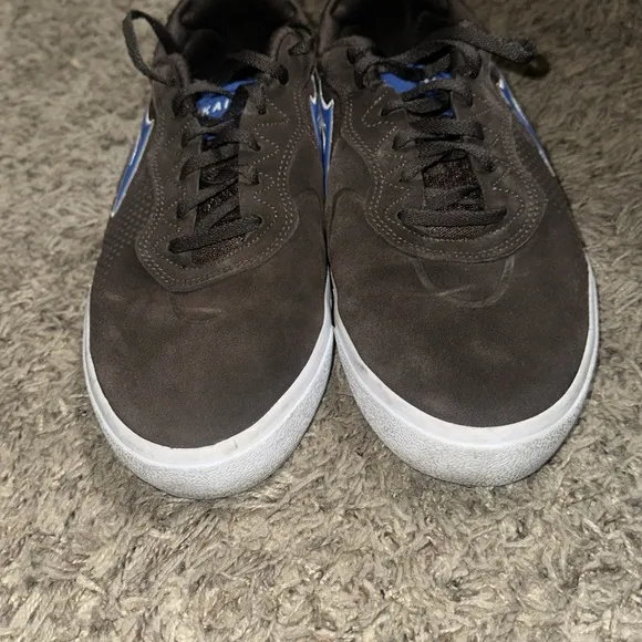 Lakai Essex  Chocolate Suede size 12