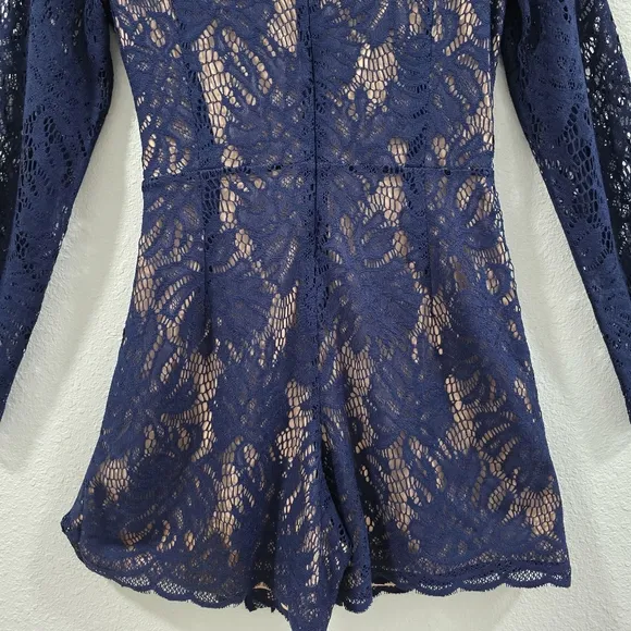 Lilly Pulitzer Tiki Wrap Romper True Chic Navy Lace Dress Size M