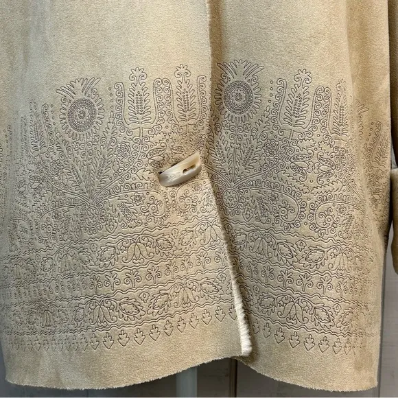 Liz Claiborne Faux Suede Jacket Coat Size M Buttons Sherpa Lined Pockets Classic