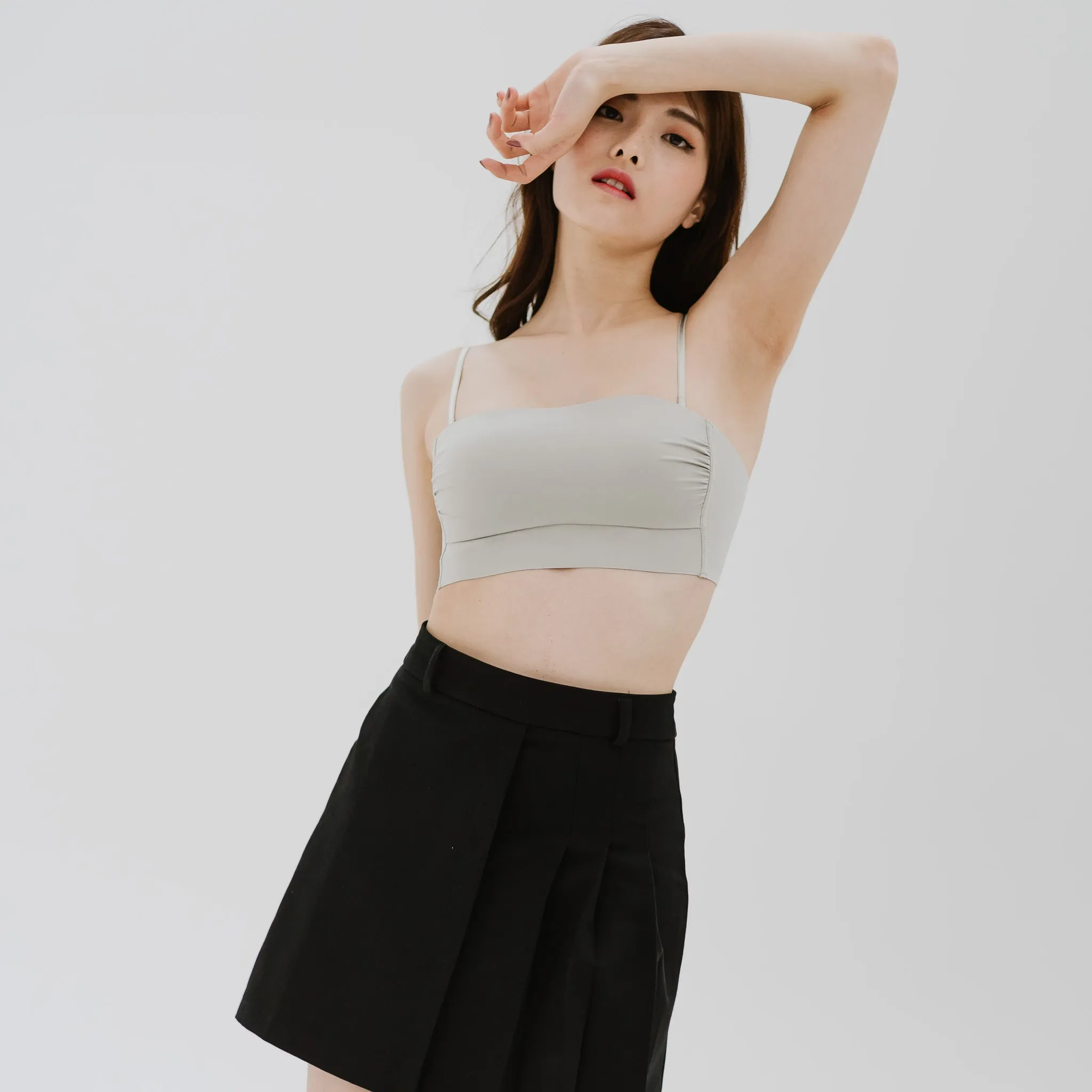 Minimalist Chic! Ruched Lightly-Lined Seamless Midi Strapless Wireless Bra in Hojicha Latte