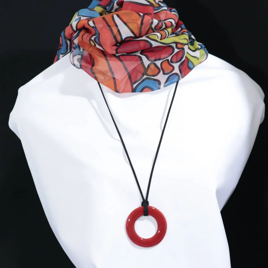 Nouveauté/long pendentif rond rouge/sur ruban noir et/ou cordon suédine ajustable