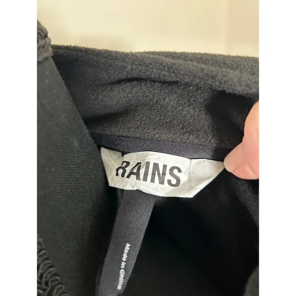 NWT RAINS FLEECE HALF ZIP