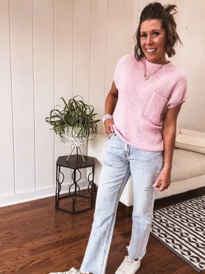 Ruffle Collared Sleeveless Top