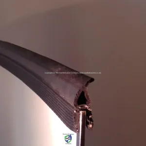 TSEC 2192 Small Vertical Leaf Fin Rubber Edge Trim - Durable and Flexible Edge Protection