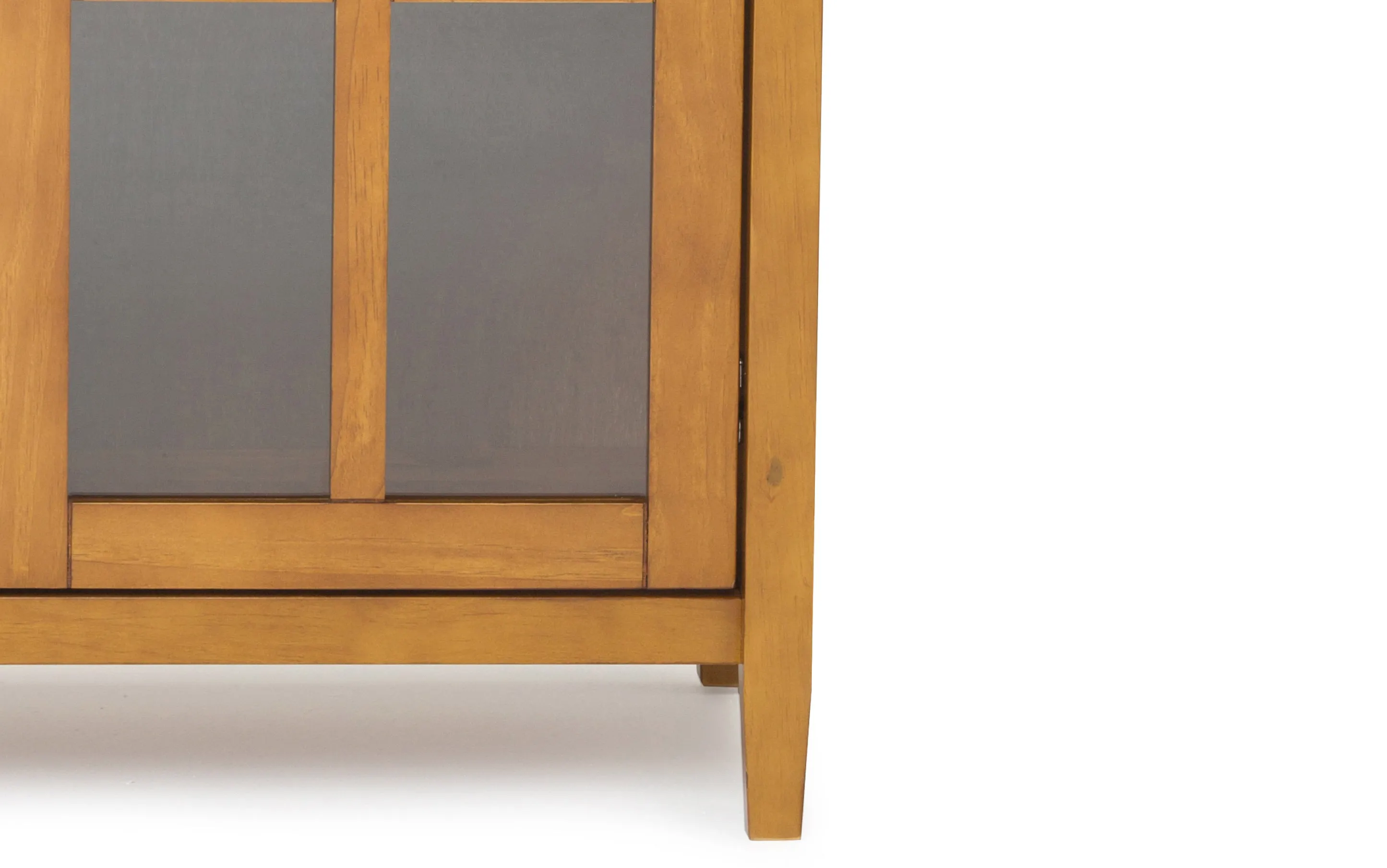 Warm Shaker Medium Storage Media Cabinet