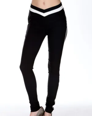 White Side Stripe Chevron Waist Leggings