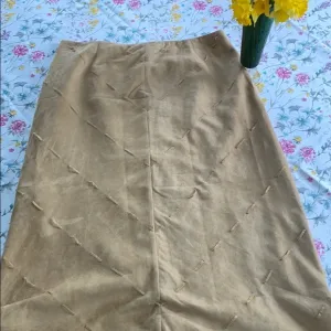 Y2K Goodclothes tan faux suede maxi.bLace detail. Great condition. Size 16.